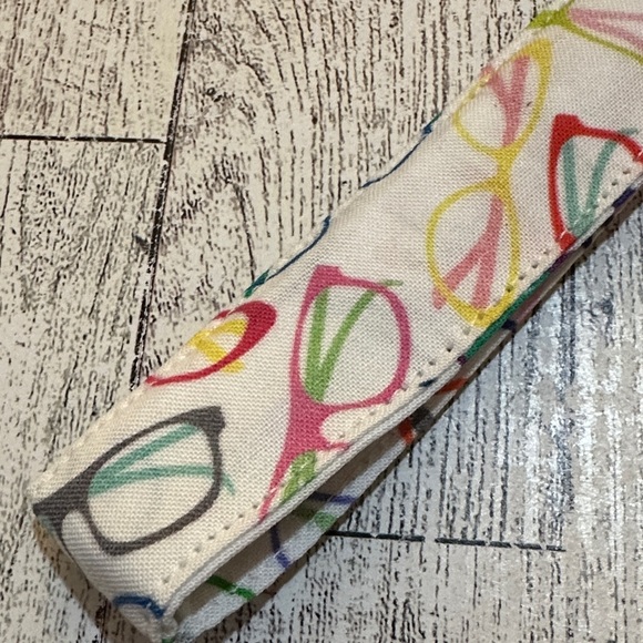 Colorful Patterned Key Holder - Picture 3 of 6